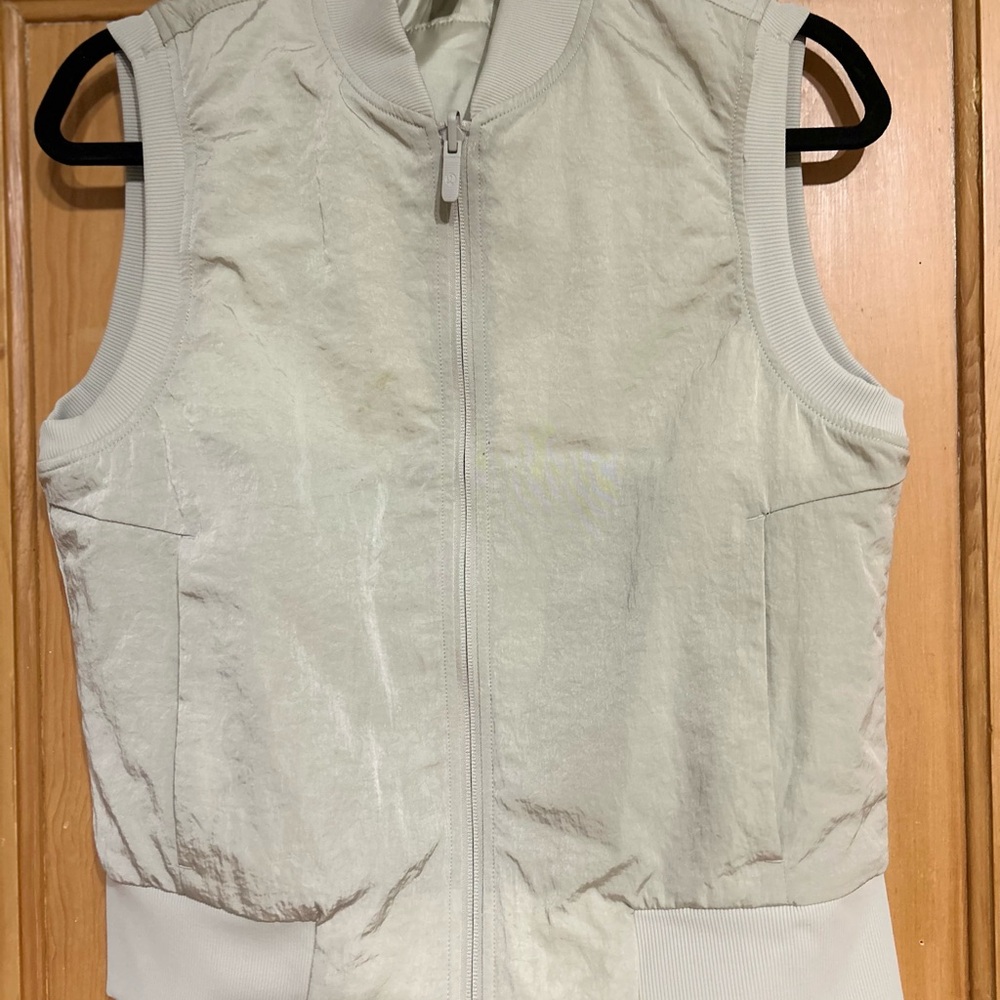 lululemon athletica Light Tan Zip Vest